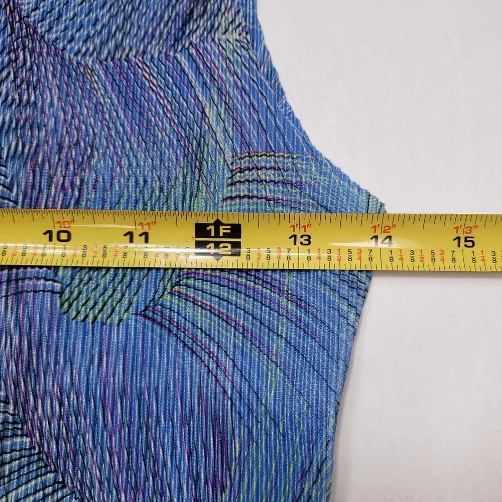 Vintage Self Esteem Micro-Pleated Crimped Top 90's Fits Size Small Geometric Blu
